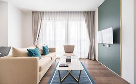 เดอะ ริช เรสซิเดนซ์ สุขุมวิท นานา